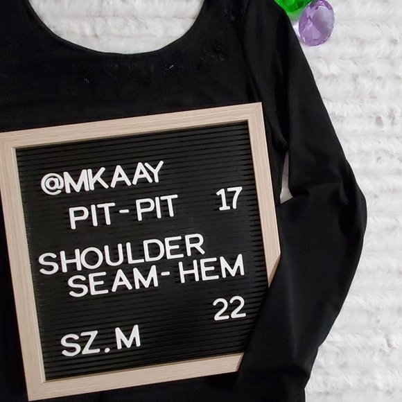 George black long sleeve bead sequin  embellished dressy top sz.Med. - Picture 5 of 6